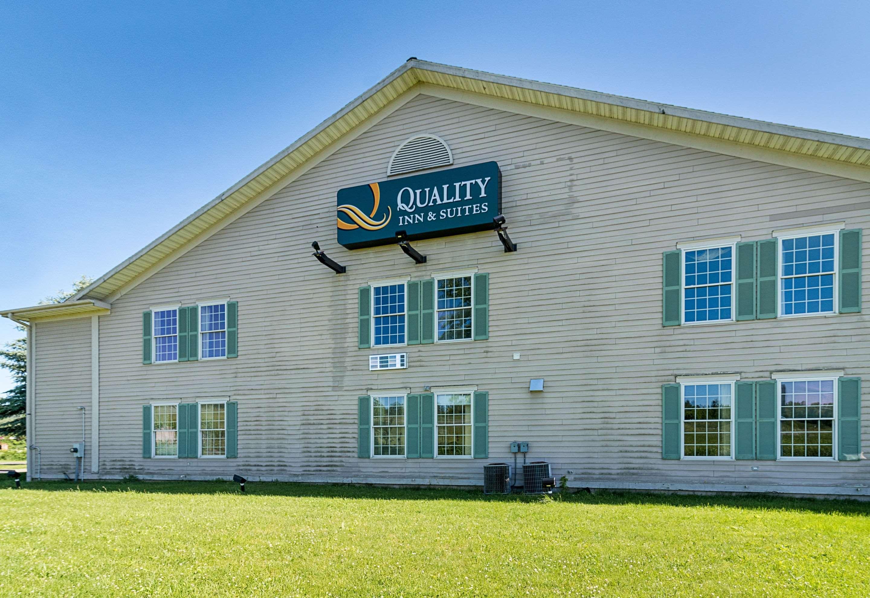 Quality Inn & Suites Schoharie Near Howe Caverns Exterior photo